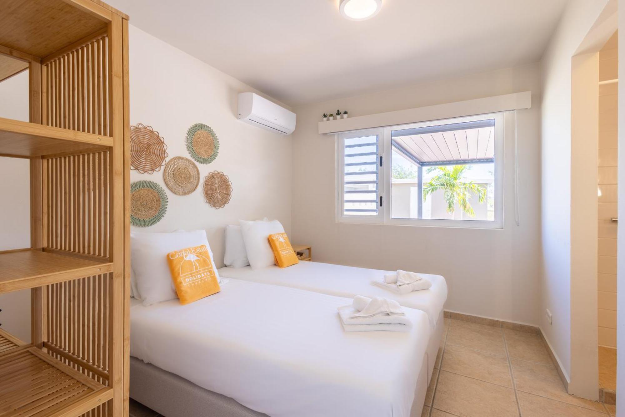 Coral Estate Holidays Willibrordus Phòng bức ảnh